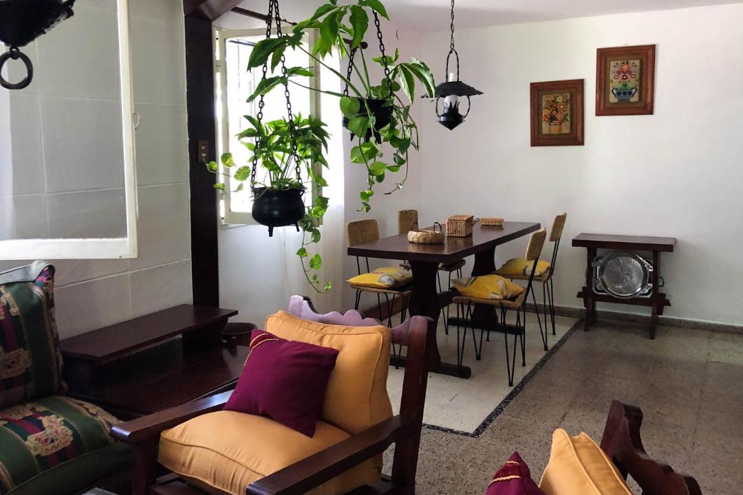 Formosa House | Los Abuelos
