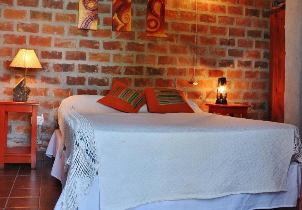 Gualeguaychu Hotel | Valdemoro Hosteria