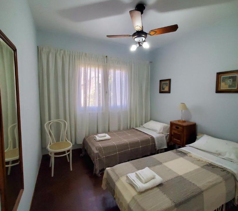 San Nicolas de los Arroyos House | Casa Barrio SOMISA cerca del Autodromo San Nicolas