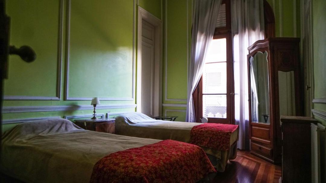 Balvanera Apartment | Tango House- Amplio, Cómodo y Luminoso, ideal para Grupos y Familias - hasta 10 huéspedes, up to 10 guests