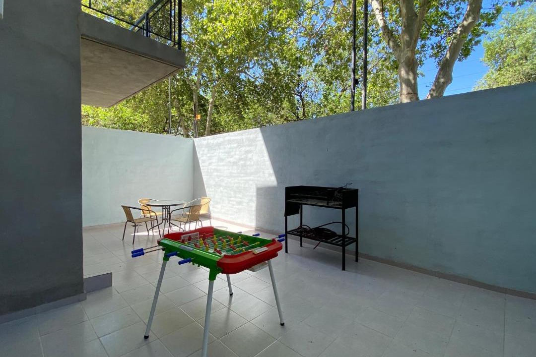 Mendoza City Center Apartment | Excepcional apartamento, con patio cochera y parrilla en el centro
