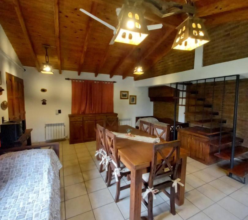 Cacheuta Ski Chalet | Casa La Encantada, en el pedemonte mendocino