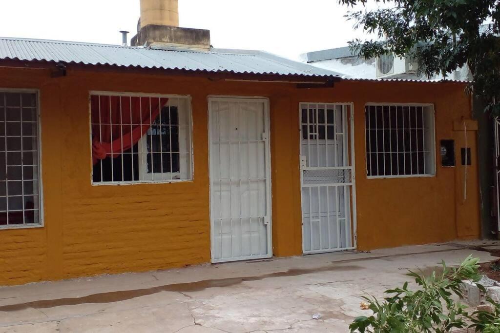 Corrientes Apartment | Monoambiente confortable con estacionamiento gratuito