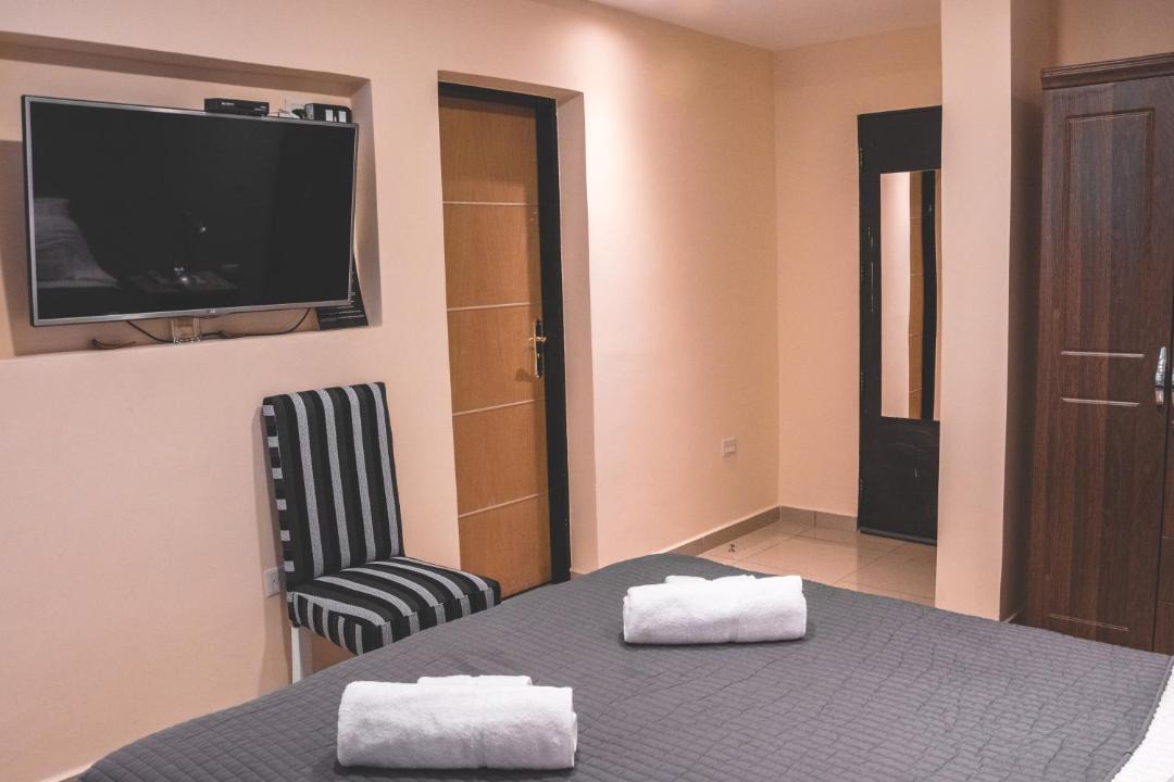 Veintiocho de Noviembre Hotel | Hotel Posada Las Lengas