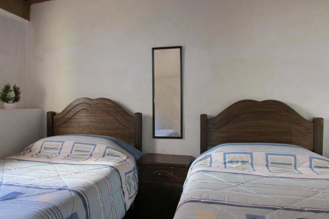 Refugio lo Valdes Hotel | Hostería Baños Morales