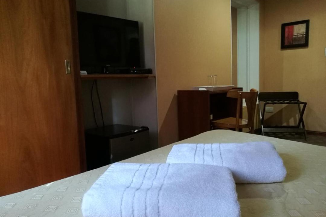 Neuquen Hotel | Hosteria Amparo