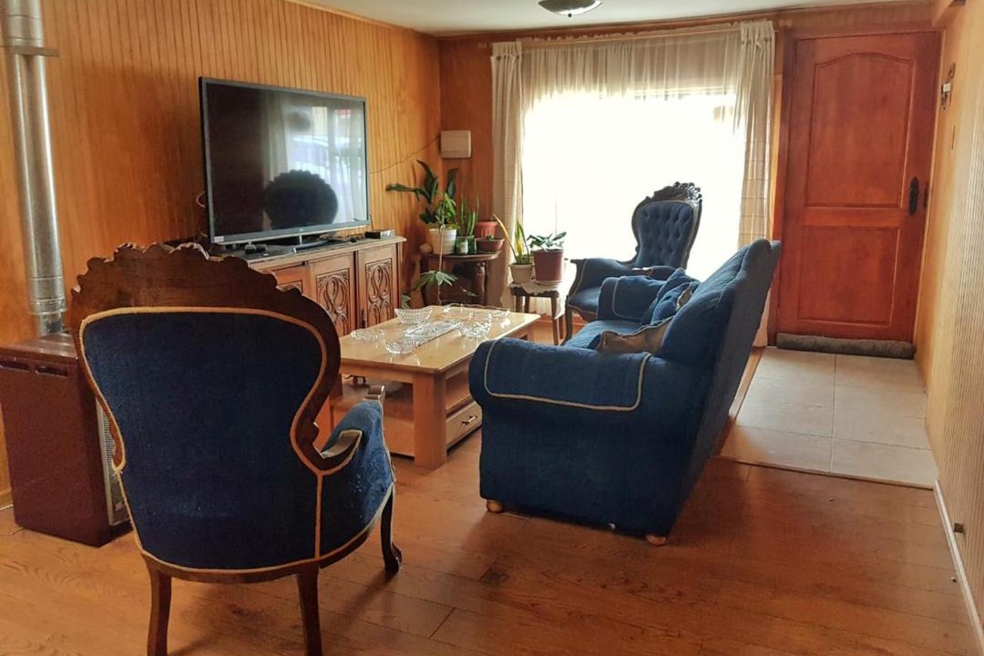 Punta Arenas House | Donde Damaris