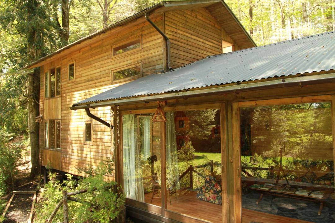 Neltume House | Linda Cabaña en Reserva HuiloHuilo