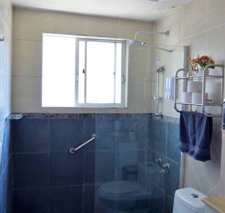 Photo of Bathroom in Providencia