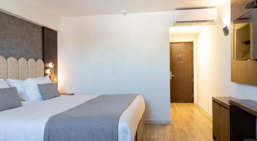 Photo of Bedroom in Downtown Santiago