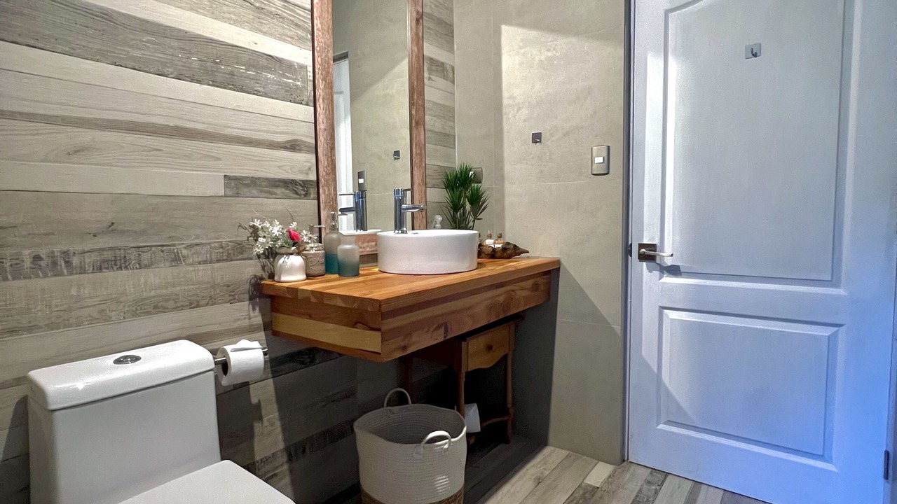 Photo of Bathroom in Hanga Roa