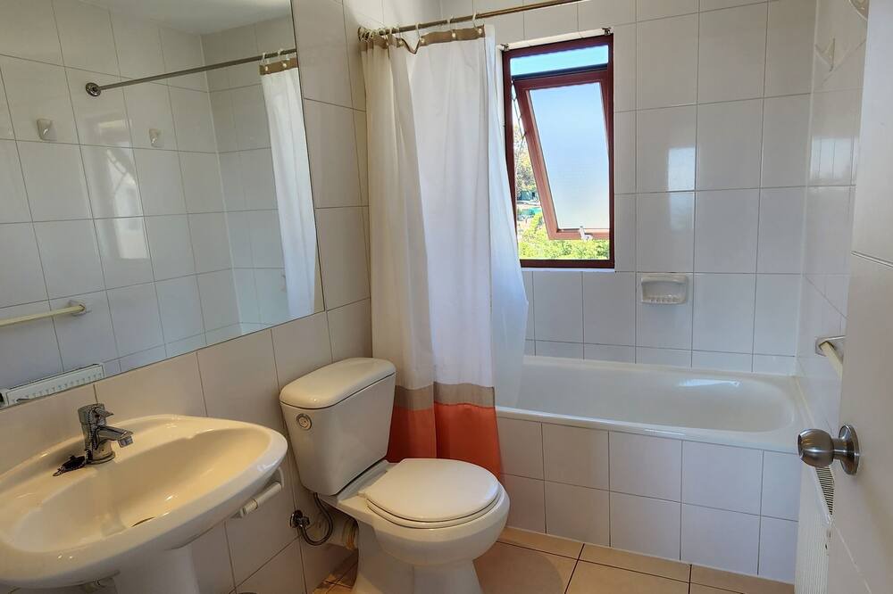 Photo of Bathroom in Maitencillo