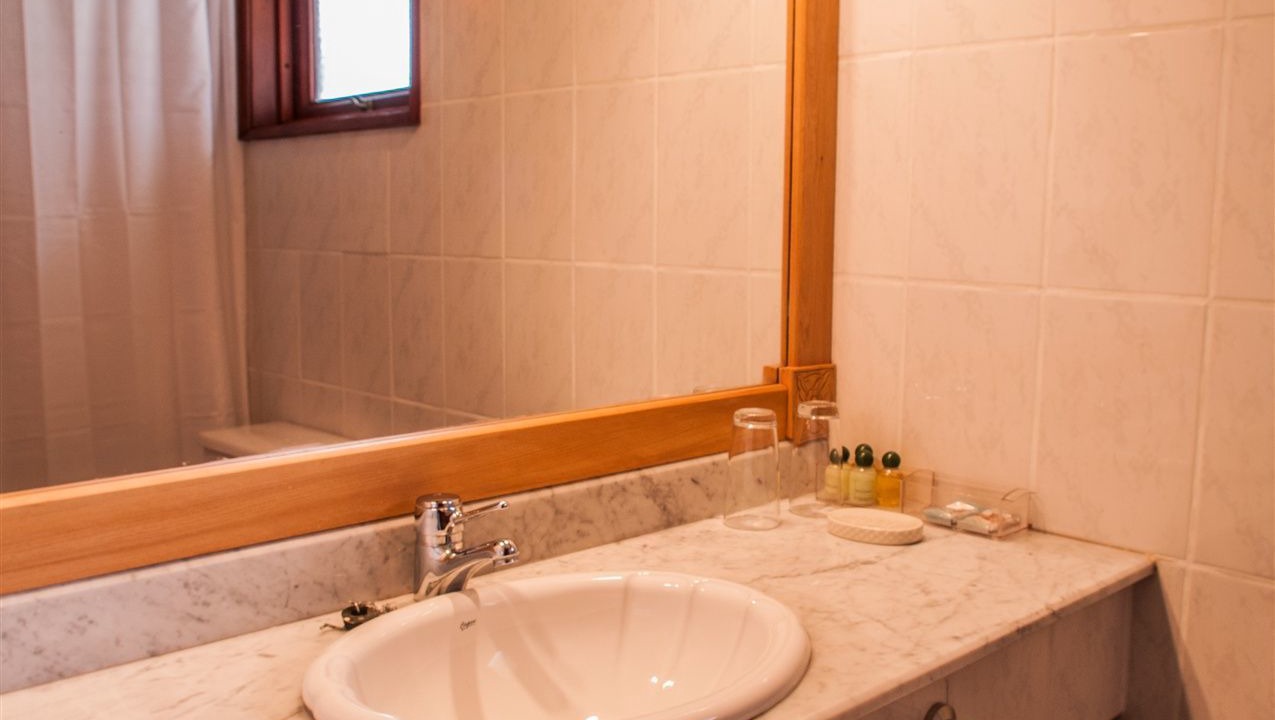 Photo of Bathroom in Chaiten