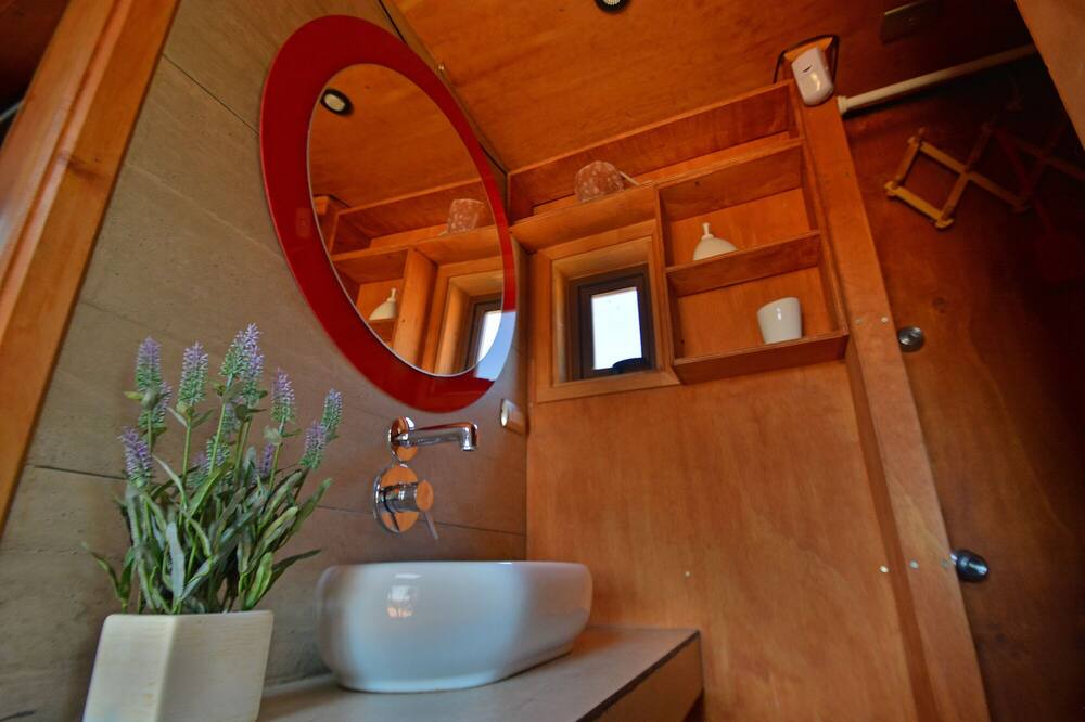 Photo of Bathroom in Valley of Casablanca