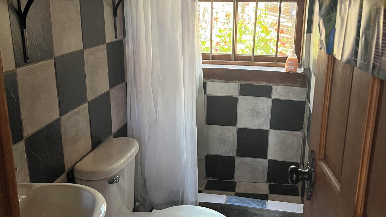 Photo of Bathroom in Paiguano