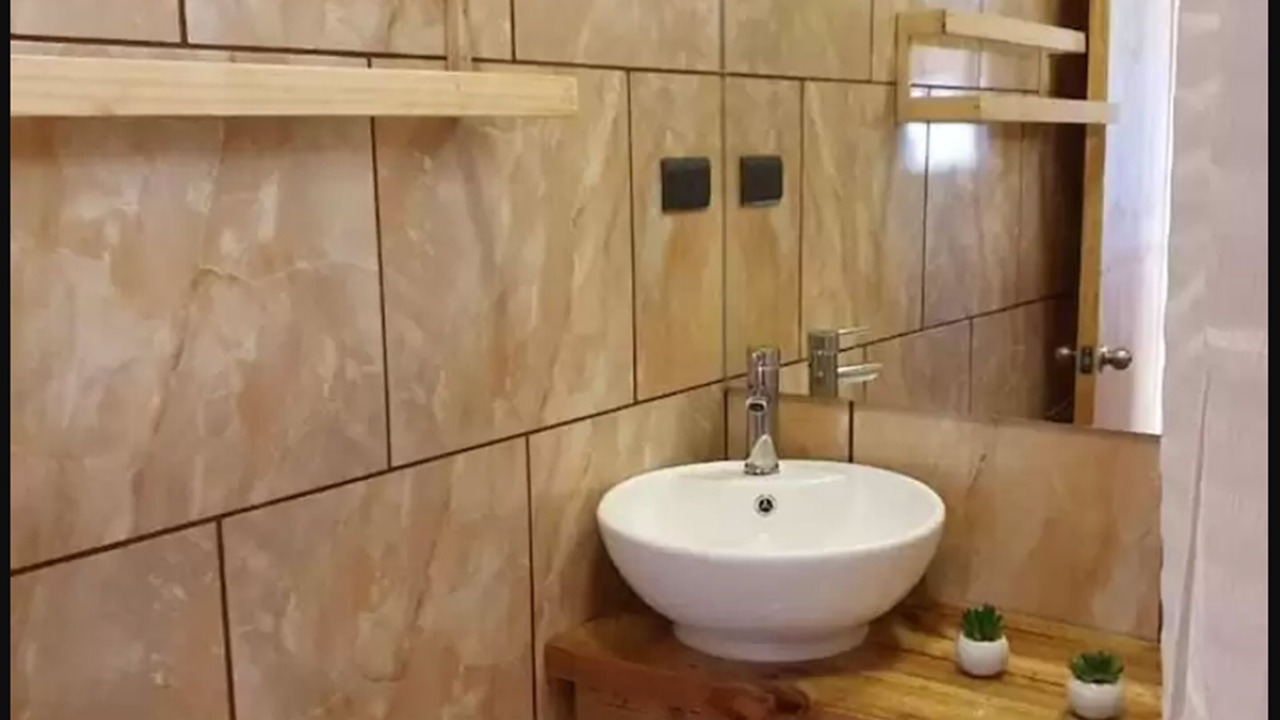 Photo of Bathroom in Hanga Roa