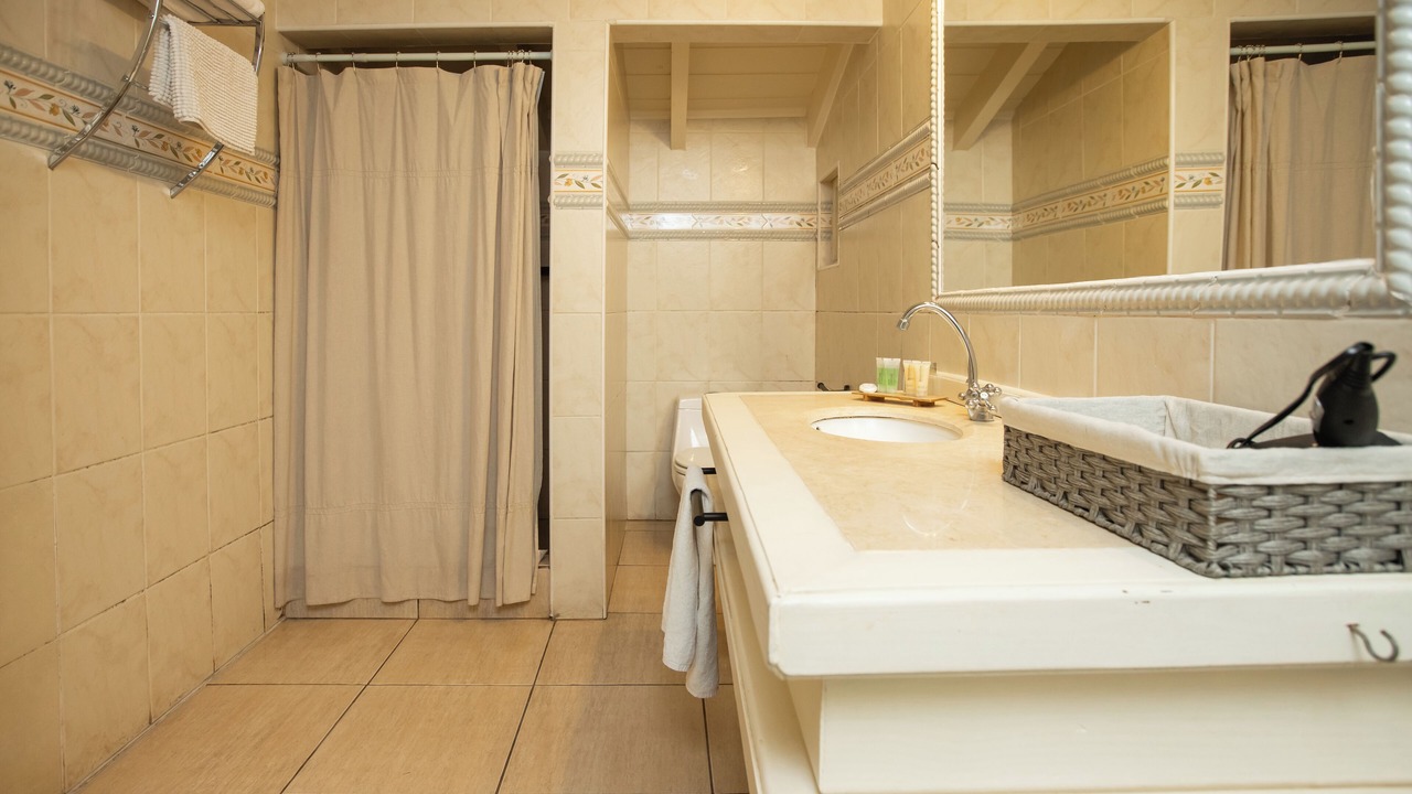 Photo of Bathroom in Valley of Casablanca