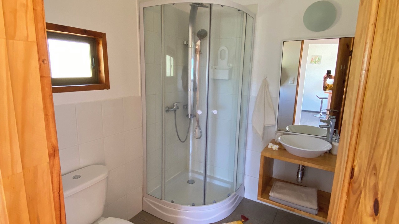 Photo of Bathroom in Hanga Roa