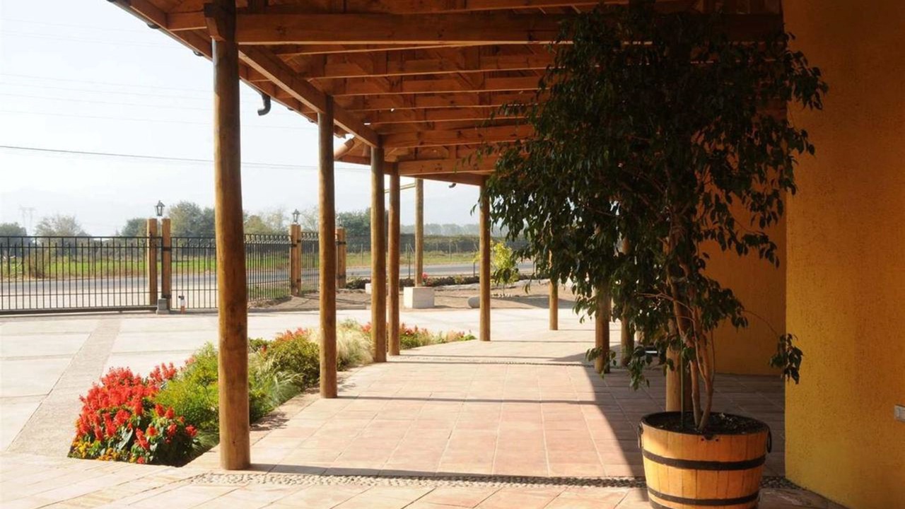 Photo of Outdoor in San Fernando