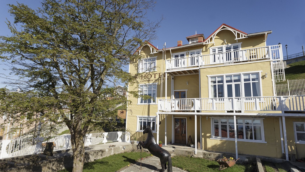 Photo of Buildings in Punta Arenas
