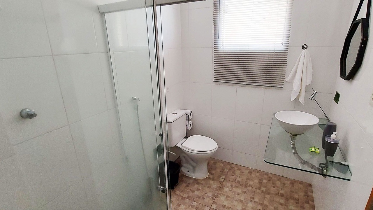 Photo of Bathroom in Ondina