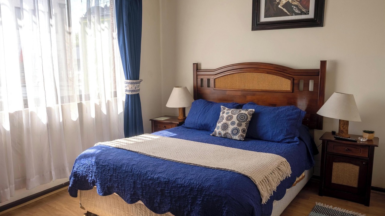 Photo of Bedroom in Los Angeles