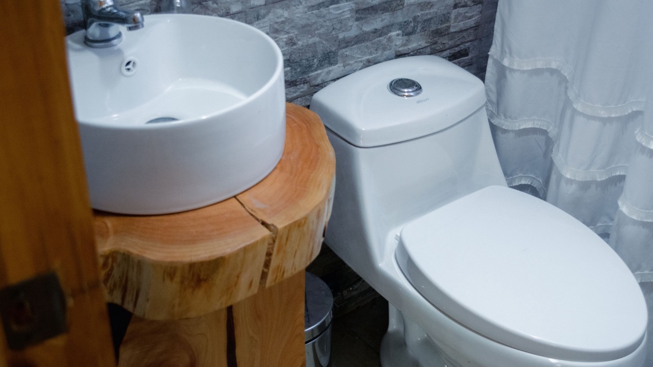 Photo of Bathroom in Pinto
