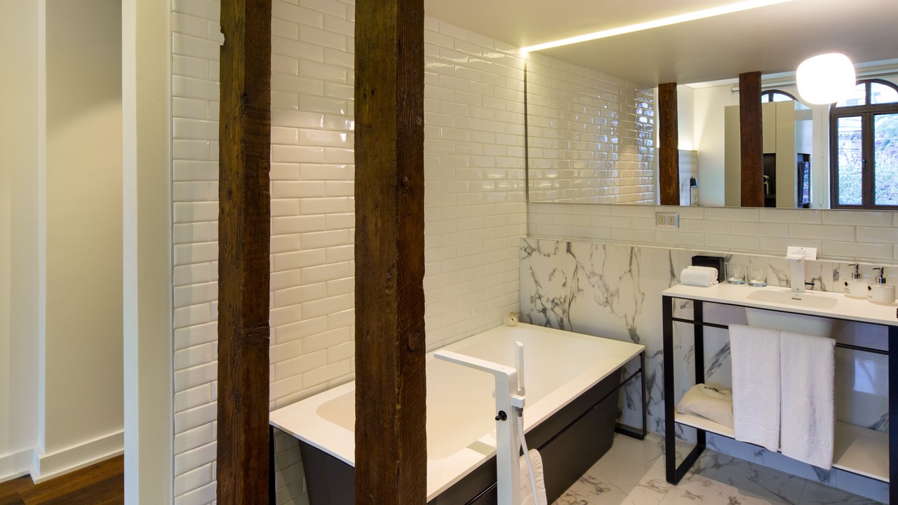 Photo of Bathroom in Bellas Artes