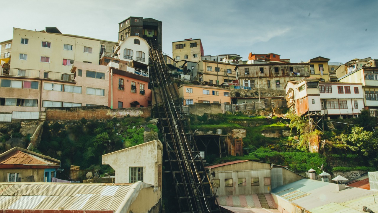 Photo of Buildings in Valparaiso