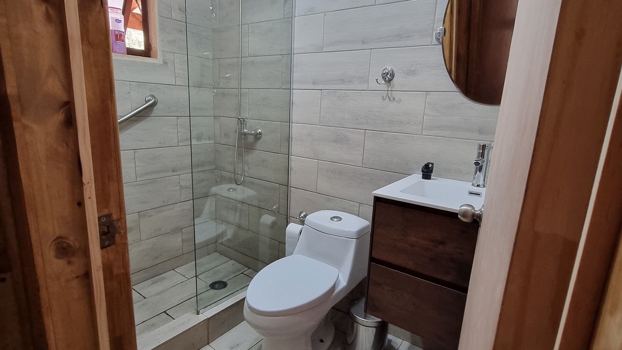 Photo of Bathroom in Pinto