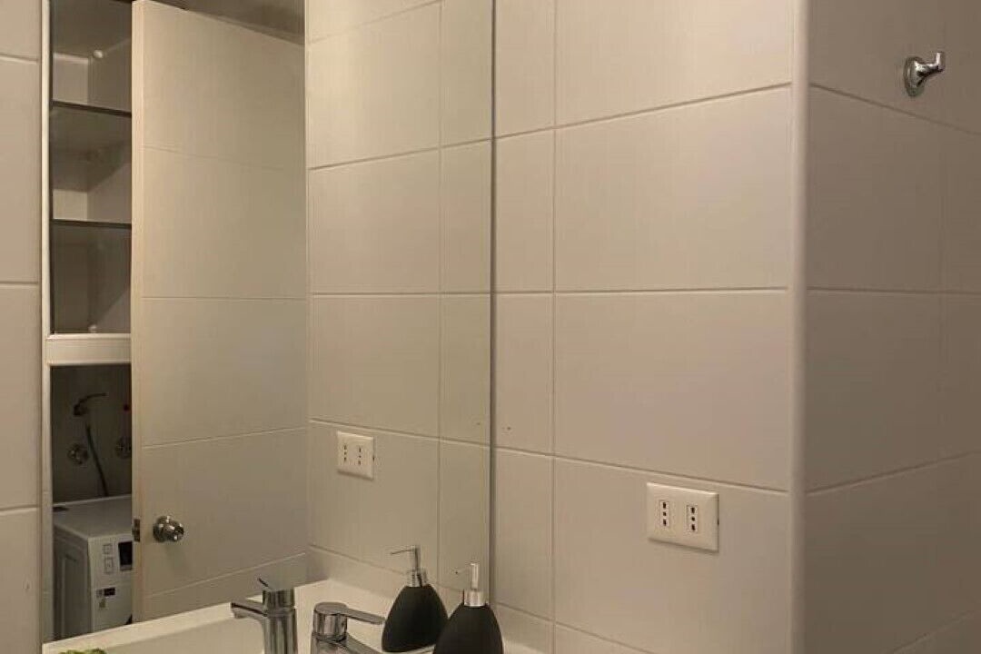 Photo of Bathroom in Los Angeles
