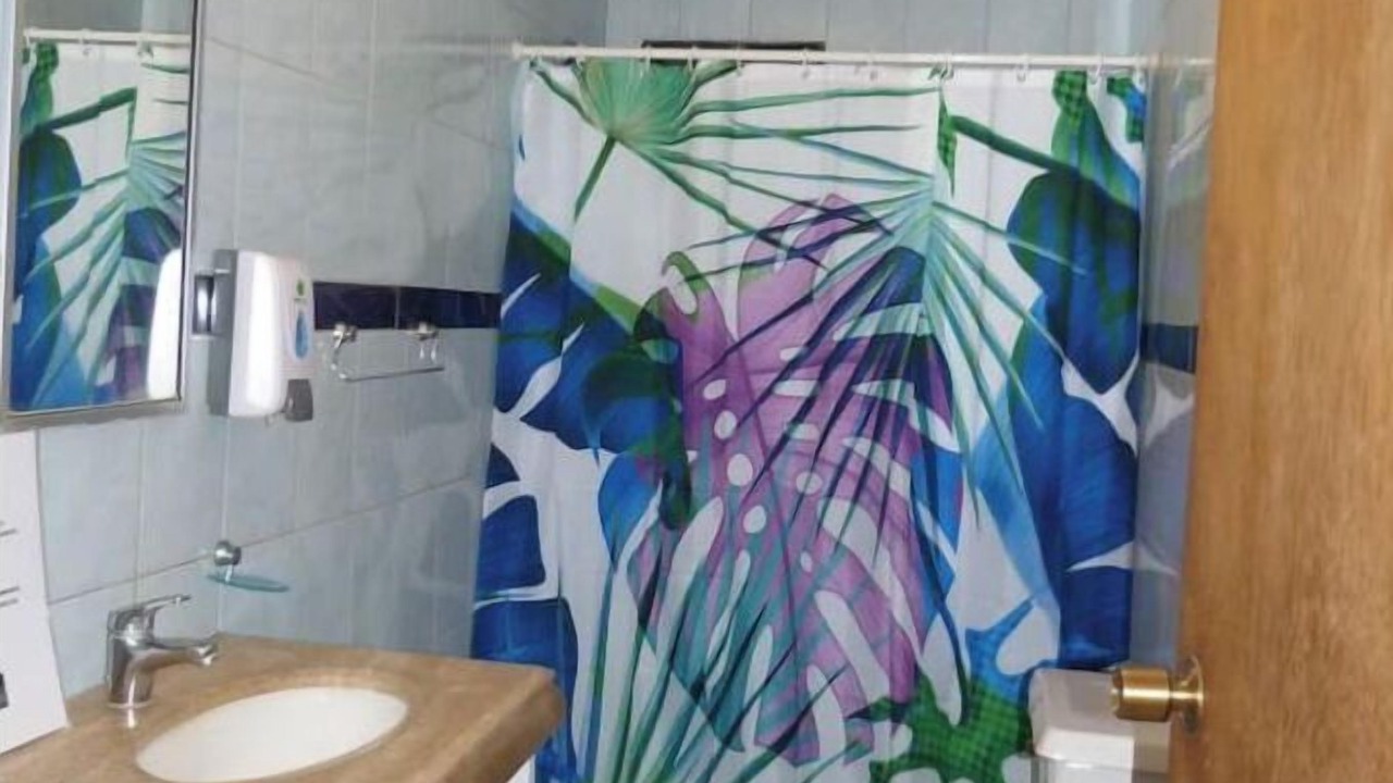 Photo of Bathroom in Hanga Roa