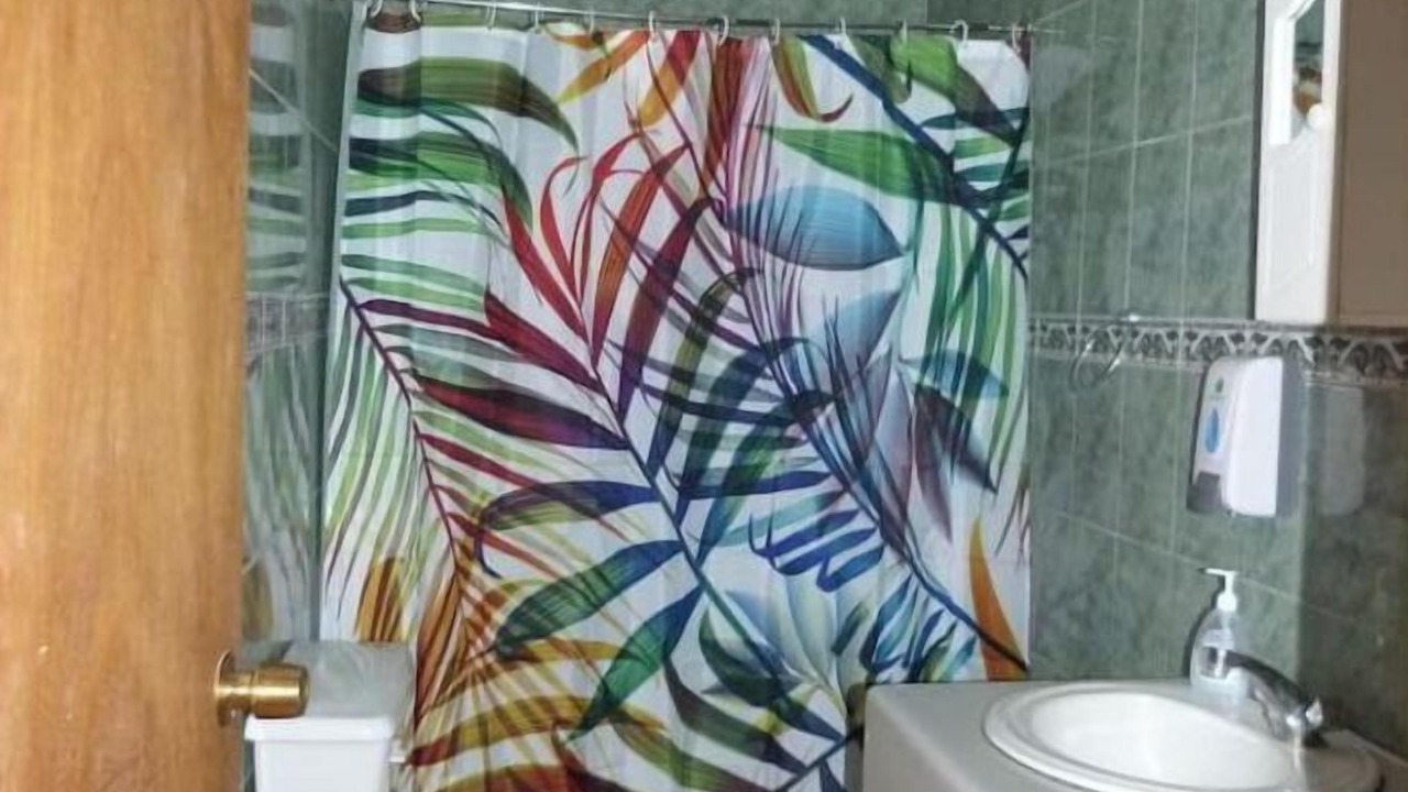 Photo of Bathroom in Hanga Roa