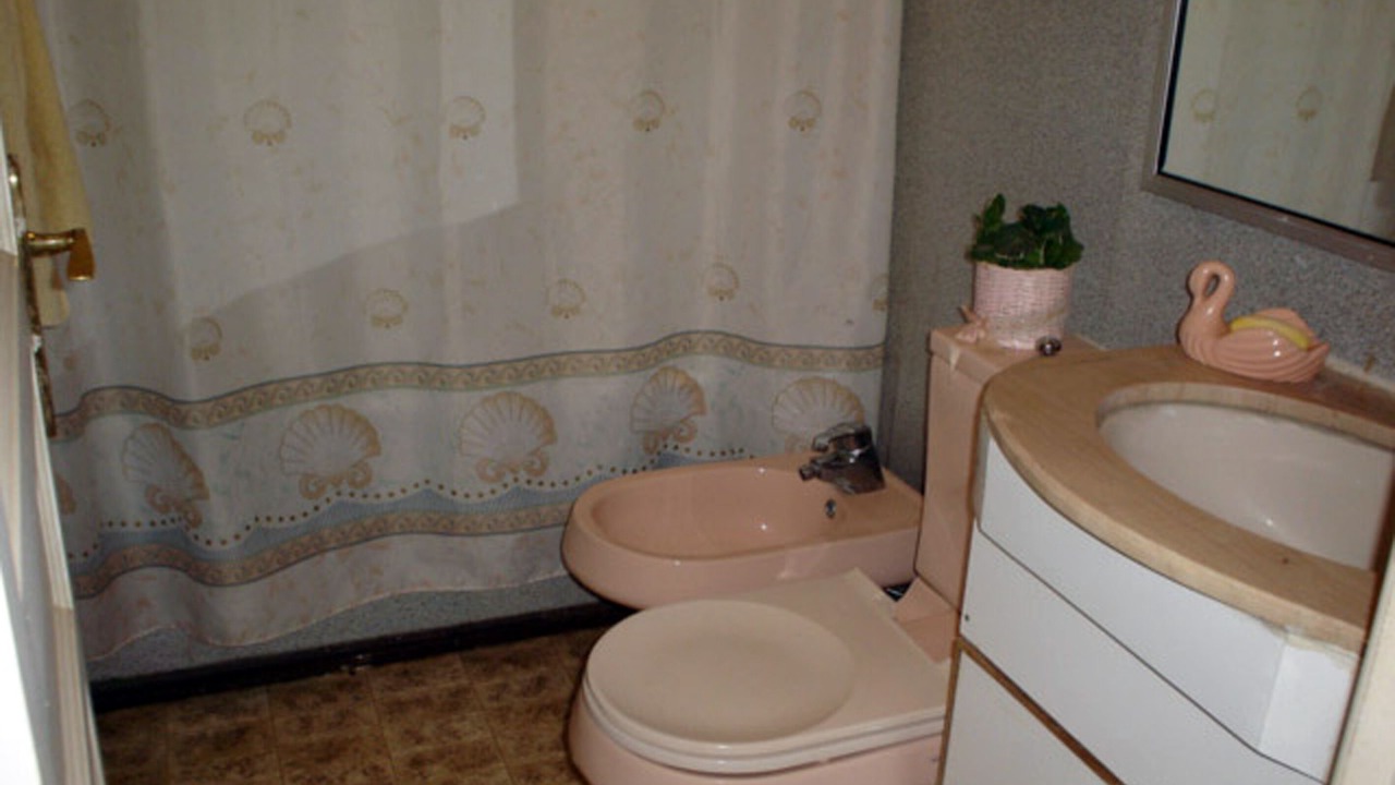 Photo of Bathroom in Tome
