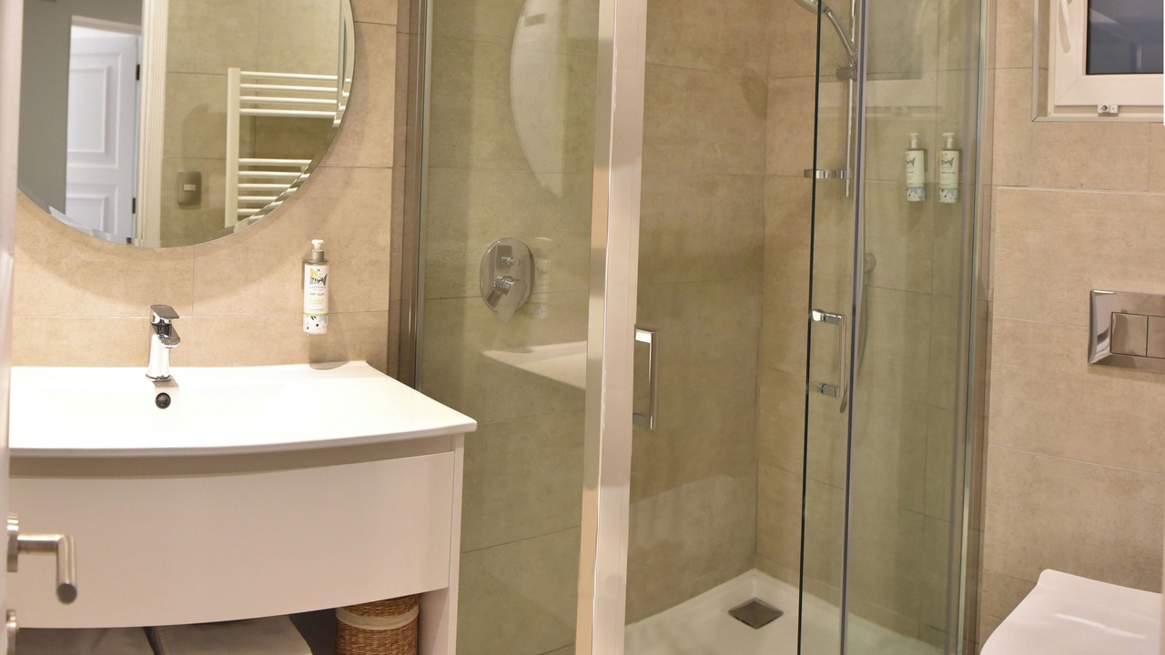 Photo of Bathroom in Lastarria