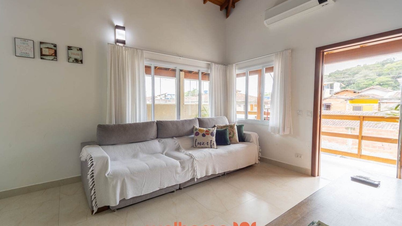Photo of Livingroom in Maresias