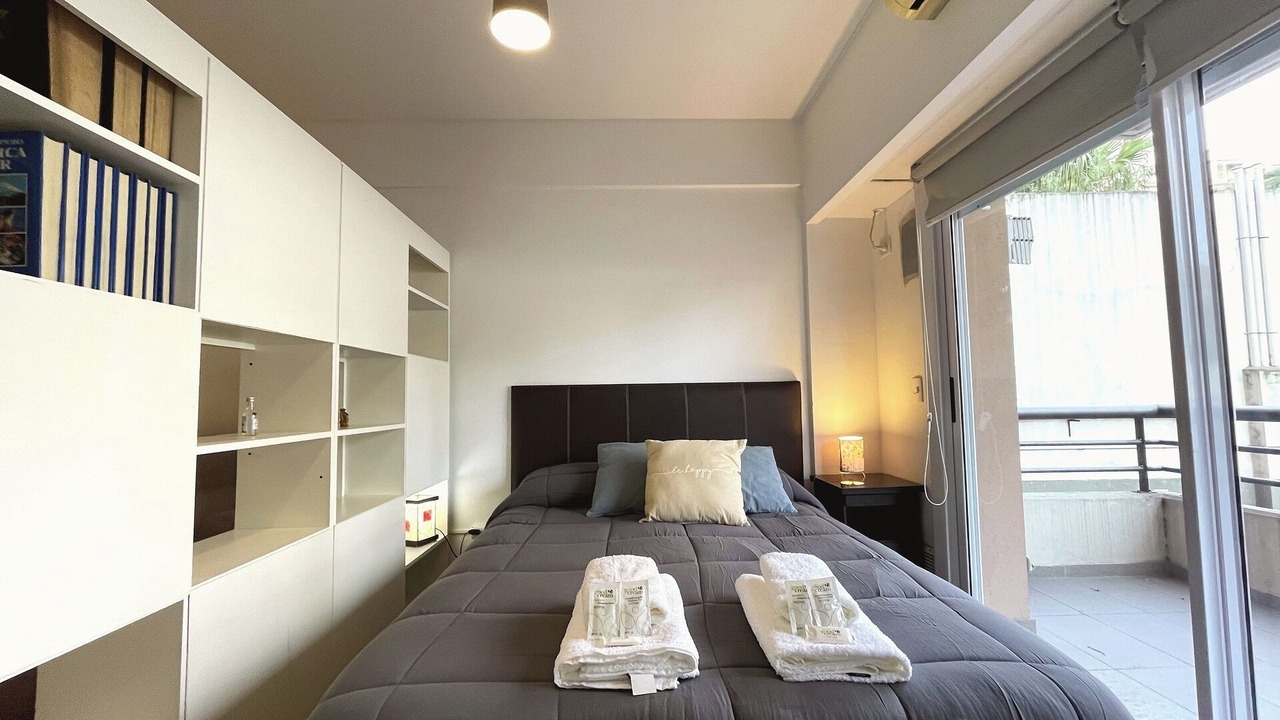 Photo of Bedroom in Flores