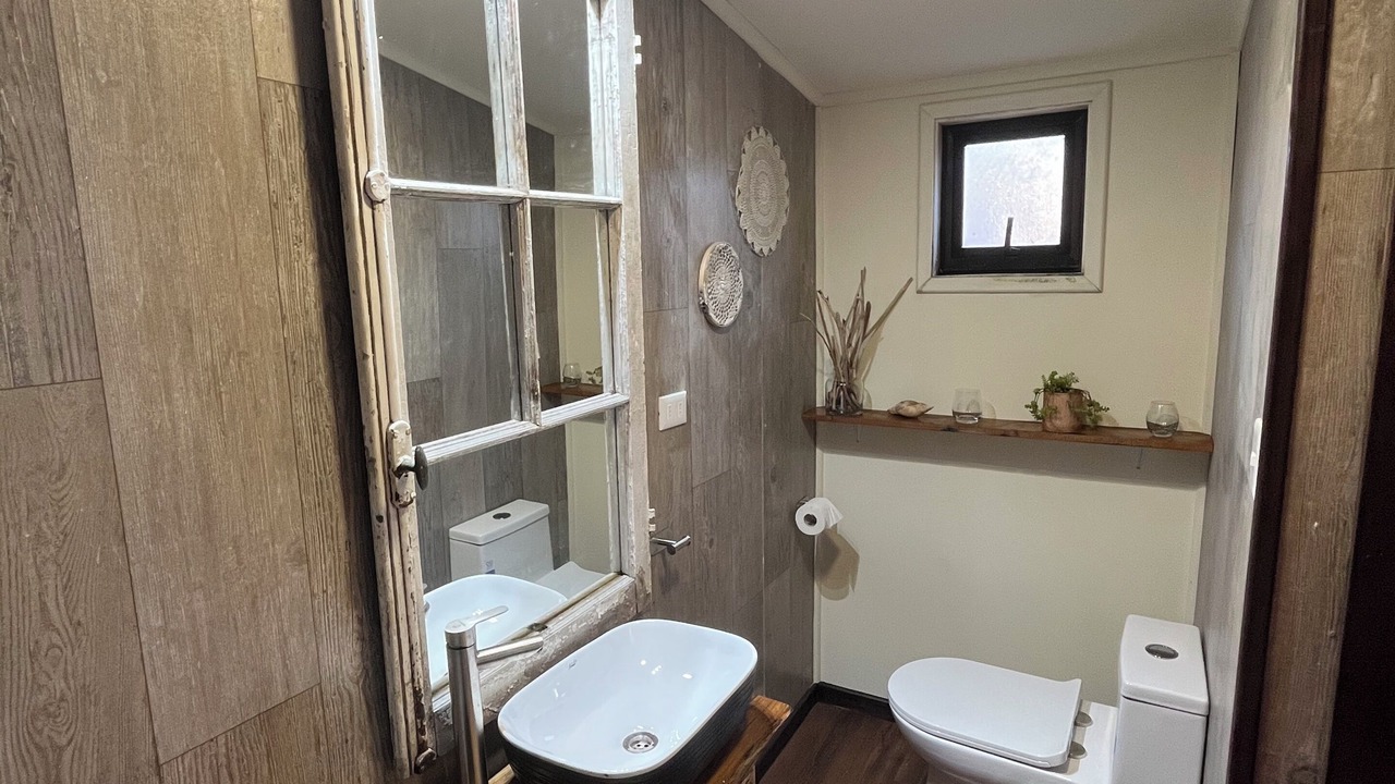 Photo of Bathroom in Chaiten