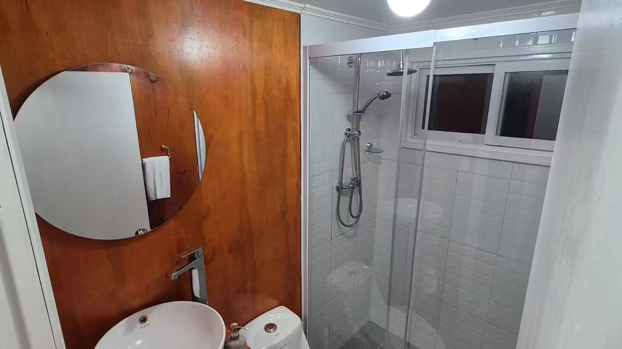 Photo of Bathroom in Pinto