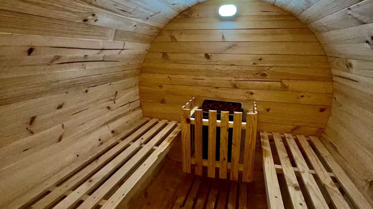Photo of Others in Pinto