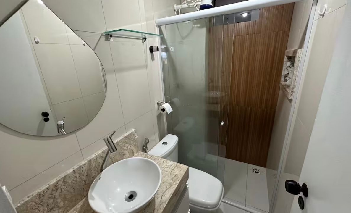 Photo of Bathroom in Poco