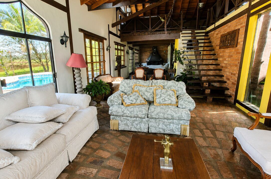 Photo of Livingroom in Embu-Guacu
