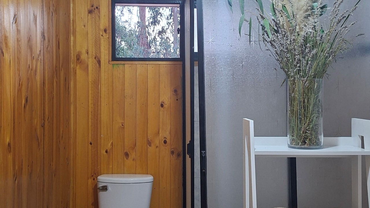 Photo of Bathroom in Los Angeles
