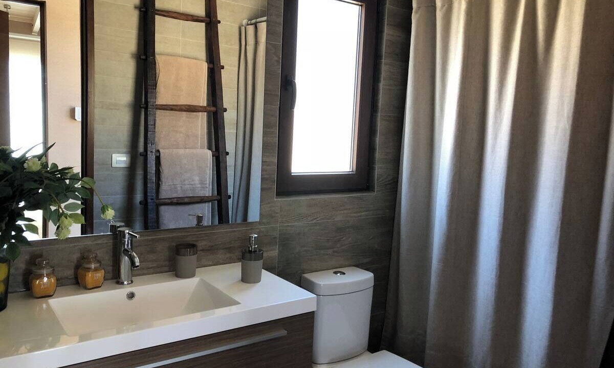 Photo of Bathroom in Olmue