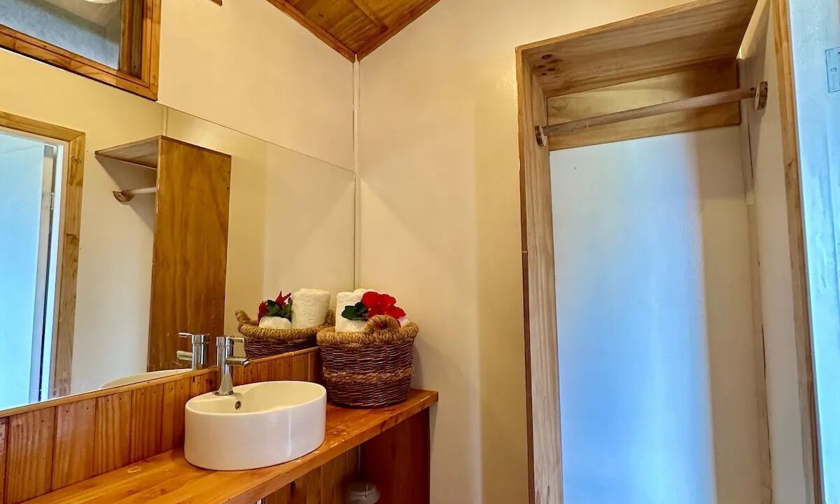 Photo of Bathroom in Hanga Roa