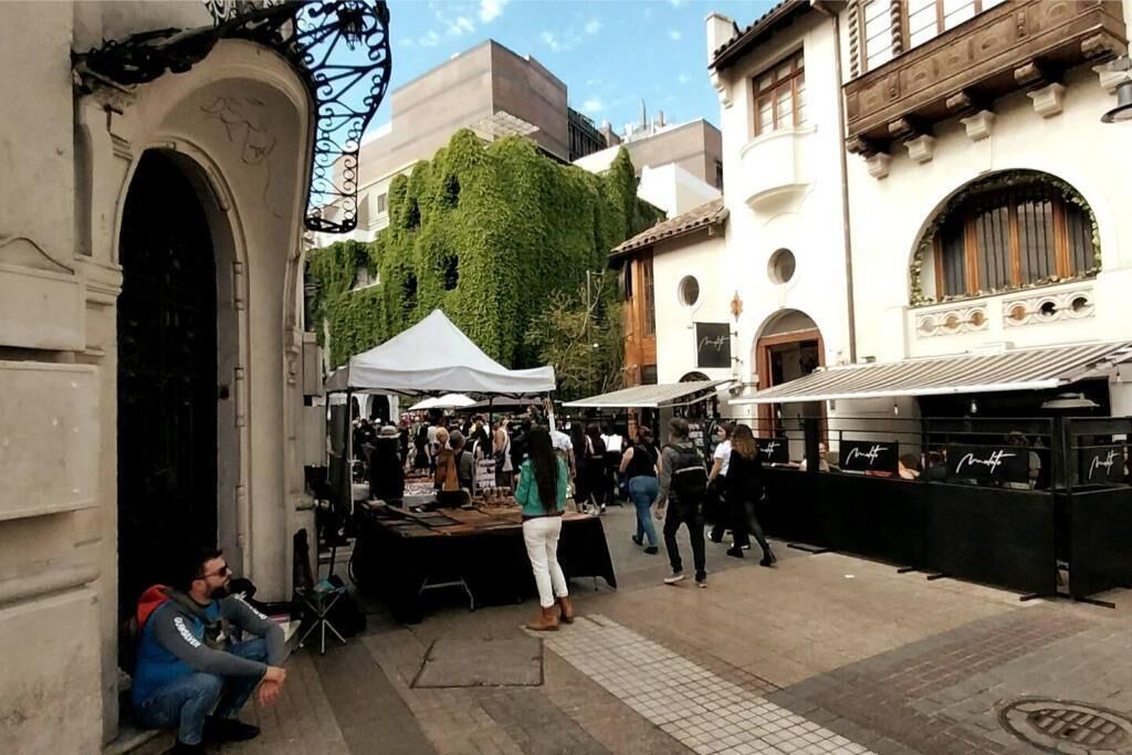 Photo of Others in Lastarria