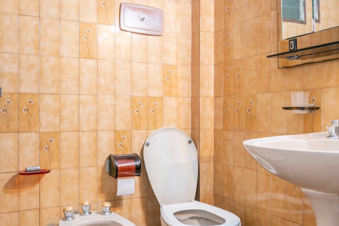 Photo of Bathroom in Martinez