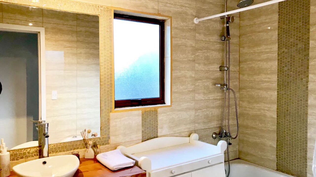 Photo of Bathroom in Pinto