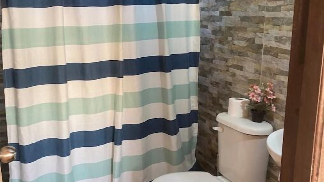 Photo of Bathroom in Curanipe