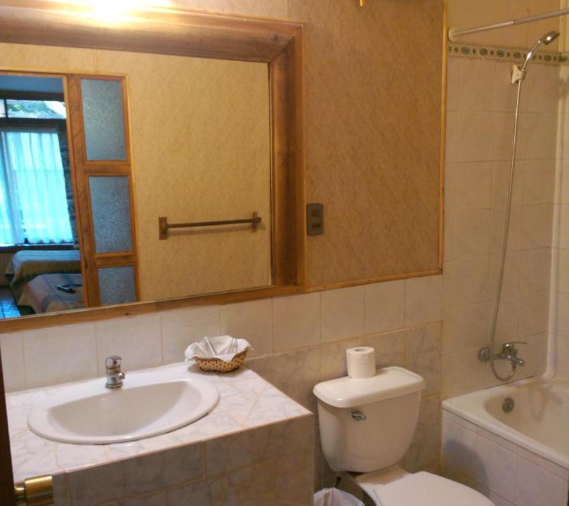 Photo of Bathroom in Hanga Roa